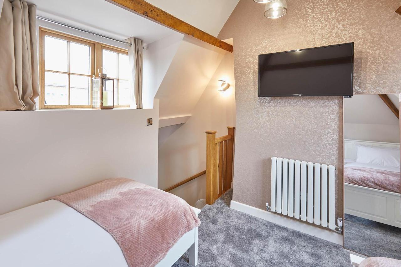 Host & Stay - 11 Bakehouse Yard Уитби Экстерьер фото